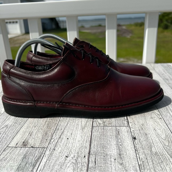 VTG Herman Survivors Weatherlites Goretex Derby Shoes Waterproof Burgundy 9.5 - Picture 1 of 9